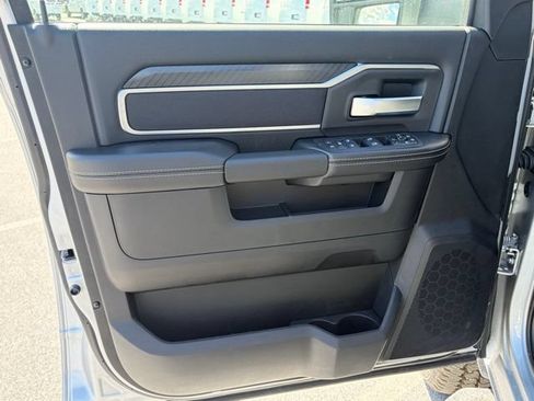 New 2026 RAM 3500 Big Horn AWD/4WD image 11