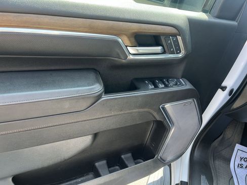 Used 2024 Chevrolet Silverado 2500 High Country w/ High Country Premium Package AWD/4WD image 5