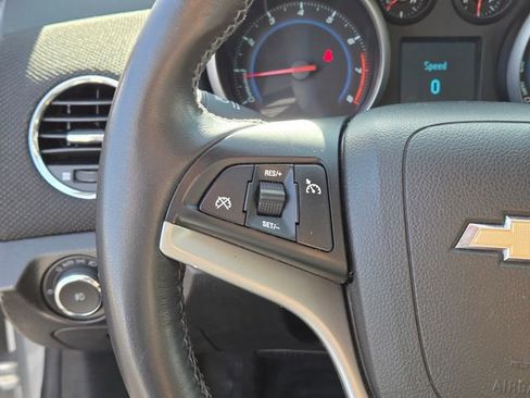 Used 2012 Chevrolet Cruze LT image 18
