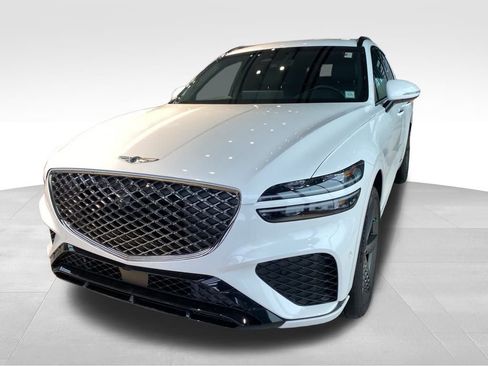 Certified 2025 Genesis GV70 3.5T Sport w/ Sport Advanced Package image 5