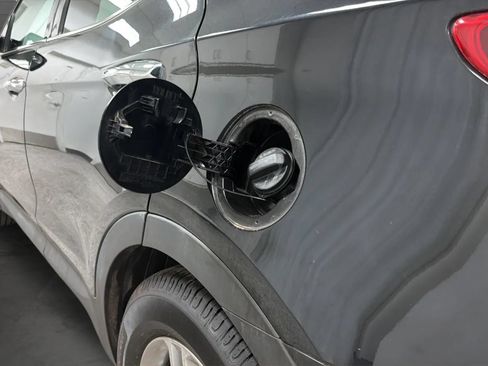 Used 2018 Hyundai Santa Fe Sport FWD image 26