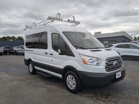 Certified 2019 Ford Transit 150 XLT image 4