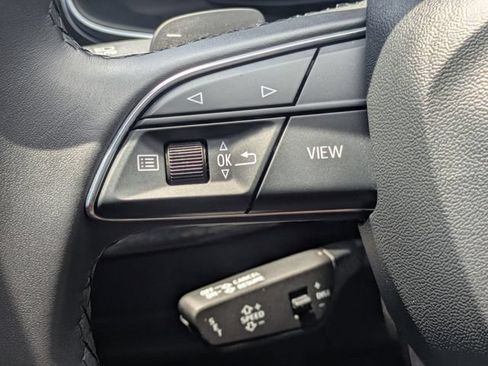 Used 2022 Audi Q8 Premium Plus AWD/4WD image 26