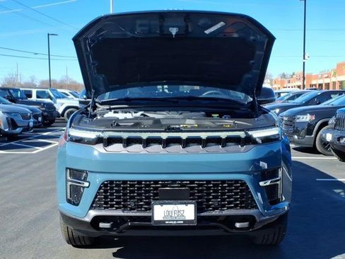 New 2026 Jeep Grand Wagoneer Limited image 21