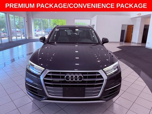Used 2019 Audi Q5 2.0T Premium w/ Convenience Package AWD/4WD image 2