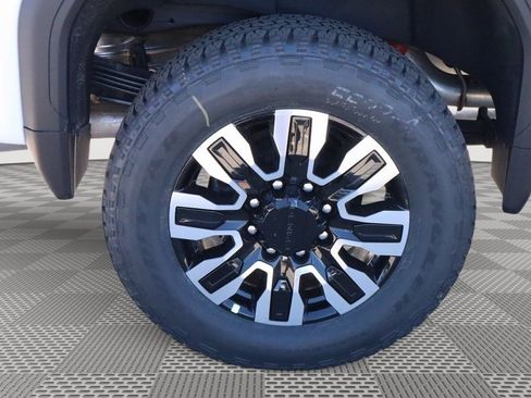 New 2026 GMC Sierra 2500 Denali Ultimate image 18