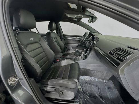 Used 2019 Volkswagen Golf R 4-Door image 27