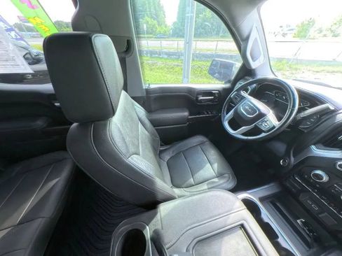 Used 2020 GMC Sierra 1500 SLT RWD image 27