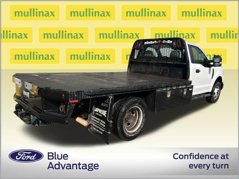 Used 2020 Ford F350 XL w/ Power Equipment Group image 2