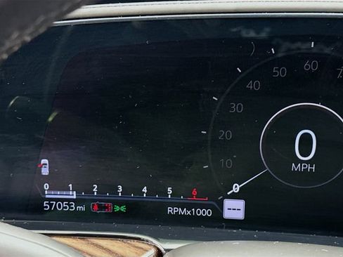 Used 2021 Cadillac Escalade ESV Sport Platinum image 14