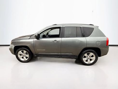 Used 2012 Jeep Compass Latitude image 9