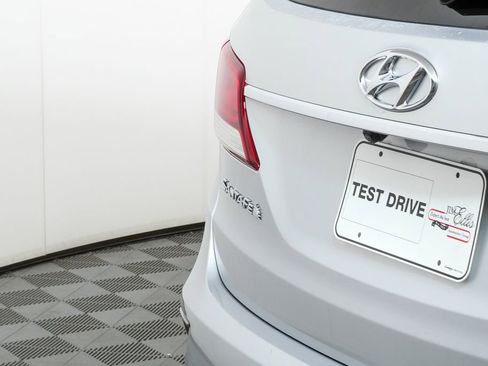 Used 2017 Hyundai Santa Fe Limited image 32