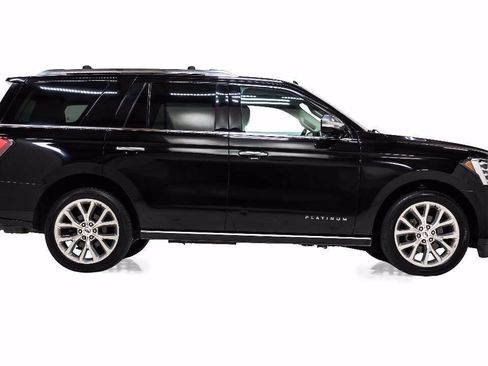 Used 2019 Ford Expedition Platinum RWD image 5