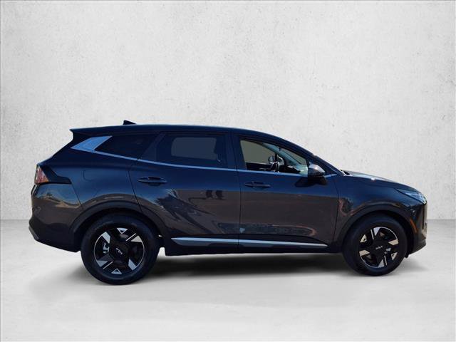 Used 2026 Kia Sportage LX FWD image 4