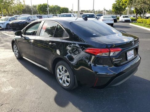 New 2026 Toyota Corolla LE image 3