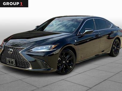 Used 2024 Lexus ES 350 F Sport w/ Accessory Package (Z2)