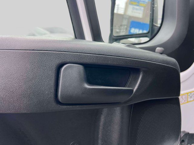 Used 2024 RAM ProMaster 2500 w/ Convenience Group FWD image 17