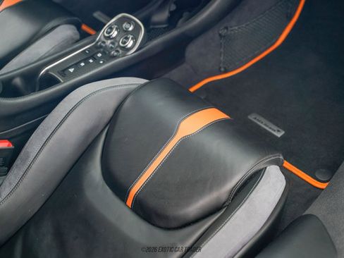 Used 2017 McLaren 570S Coupe RWD image 44
