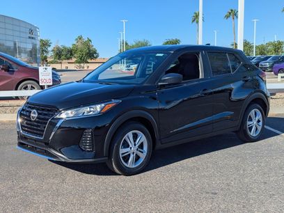 Certified 2025 Nissan Kicks Play S