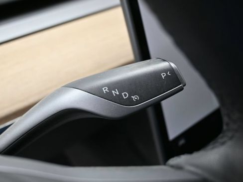 Used 2023 Tesla Model 3 Standard Range RWD image 20