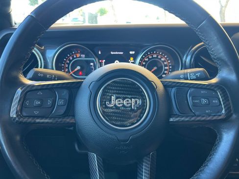 Used 2021 Jeep Gladiator Sport image 26