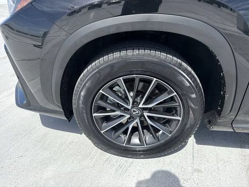 Used 2024 Lexus NX 250 FWD w/ Cold Area Package image 10