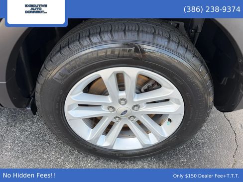 Used 2015 Ford Explorer XLT w/ Equipment Group 202B FWD image 10