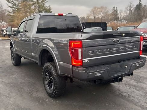 Used 2022 Ford F350 Lariat w/ Tremor Off-Road Package image 6
