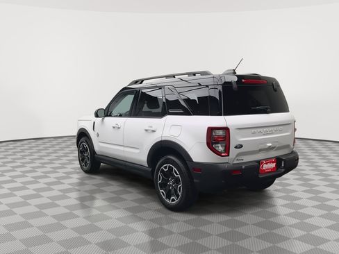 Used 2025 Ford Bronco Sport Outer Banks image 40