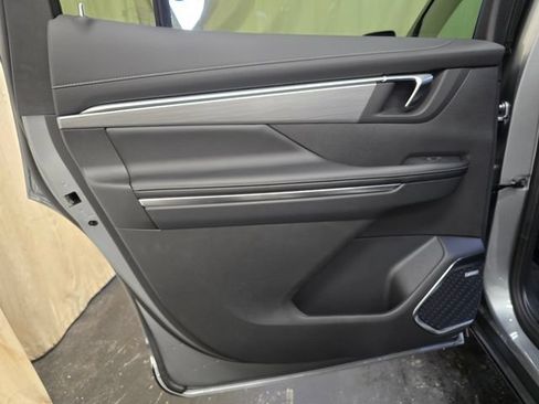 New 2027 Buick Enclave Preferred w/ Power Package AWD/4WD image 24