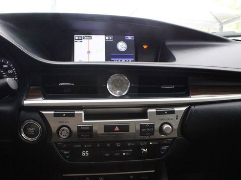 Used 2016 Lexus ES 350 FWD image 6