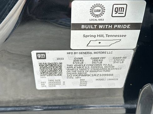 Certified 2024 Cadillac Lyriq Tech w/ Driver Assist Package RWD image 40