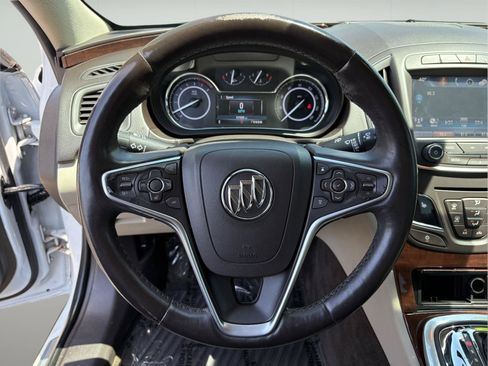 Used 2016 Buick Regal Premium FWD image 19