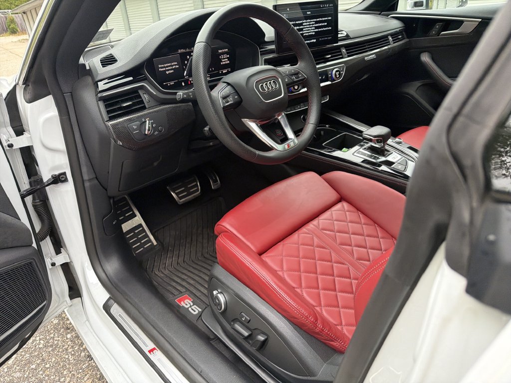 Used 2024 Audi S5 Premium Plus w/ Premium Plus Package AWD/4WD image 4