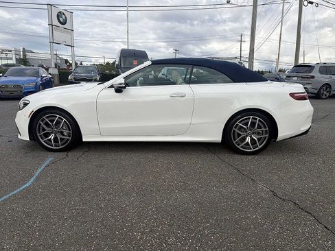 Used 2023 Mercedes-Benz E 450 4MATIC Cabriolet image 11