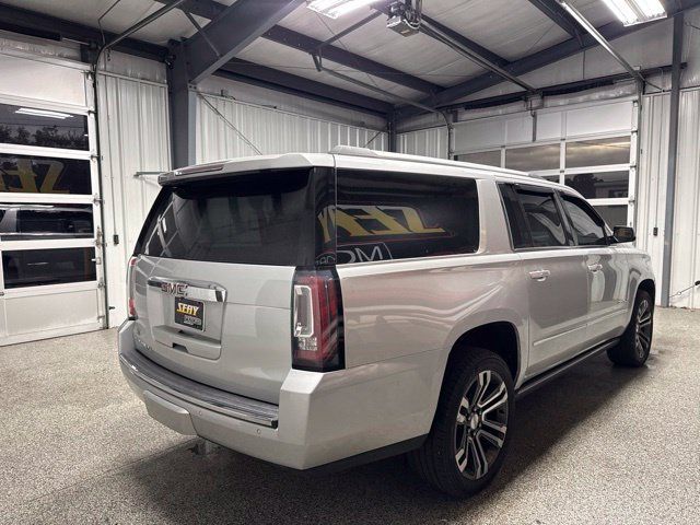 Used 2019 GMC Yukon XL Denali w/ Denali Ultimate Package AWD/4WD image 19