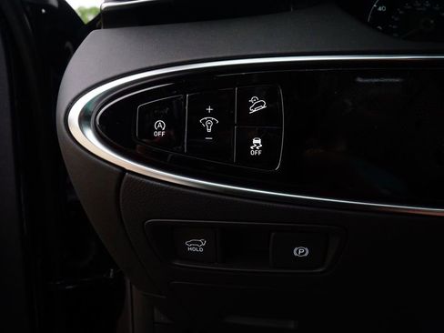 New 2025 Genesis GV70 3.5T Sport w/ Sport Advanced Package image 14