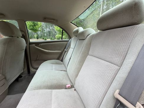Used 2006 Toyota Corolla S FWD image 17