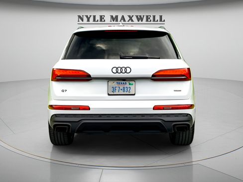 Used 2025 Audi Q7 3.0T Prestige AWD/4WD image 6