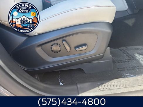 New 2026 Ford Explorer Active w/ Active Comfort Package image 21