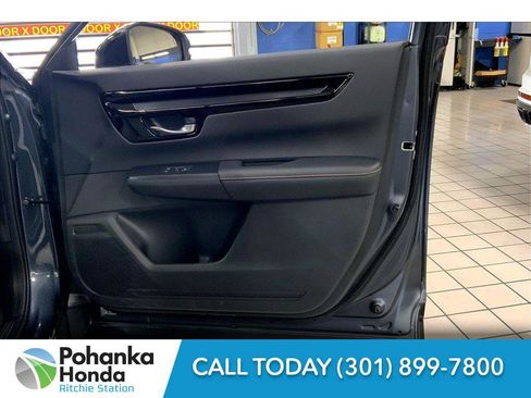 Used 2024 Honda CR-V Sport Touring image 26