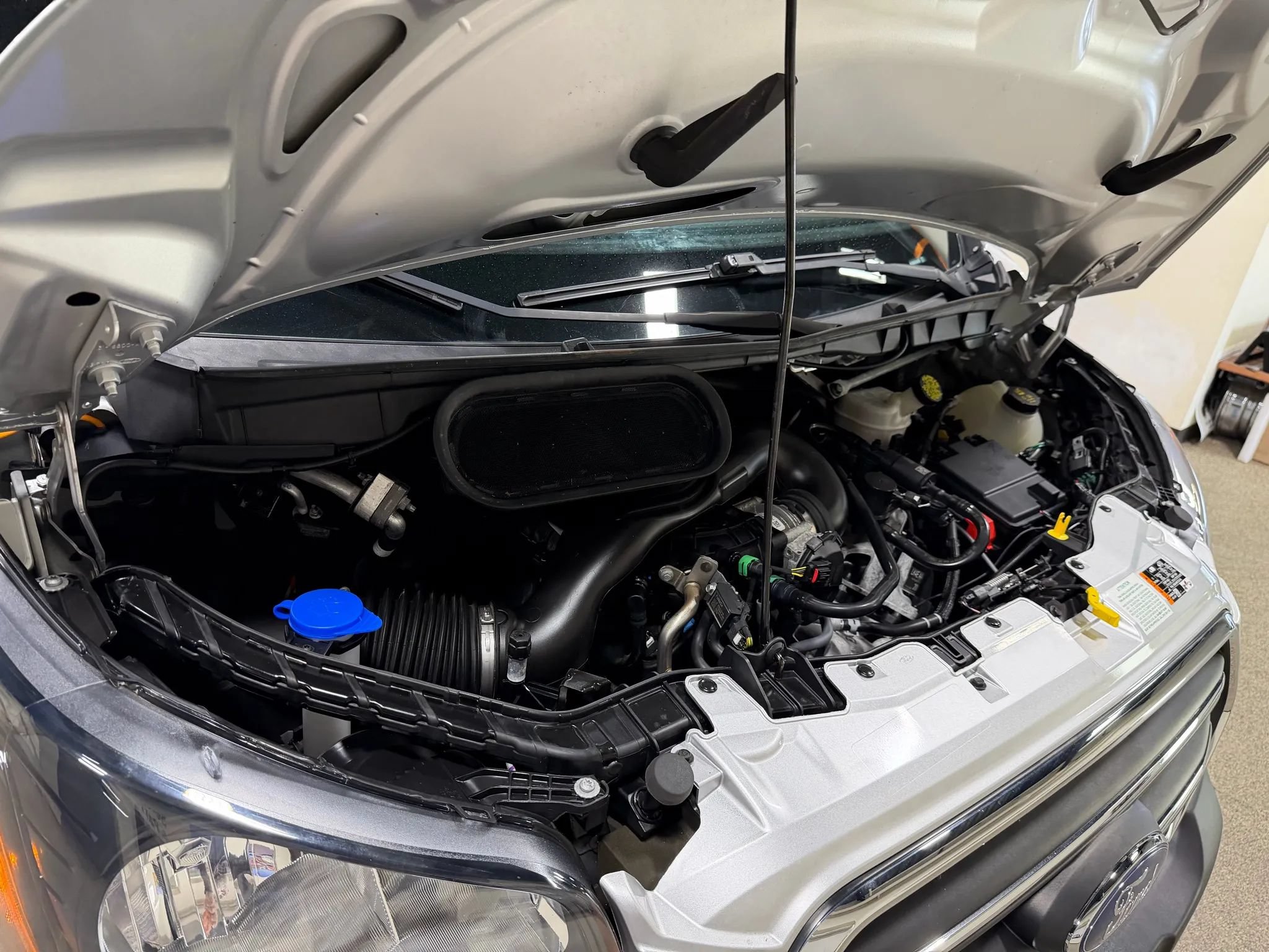 Used 2020 Ford Transit 250 Medium Roof RWD image 71