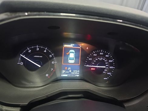 Certified 2023 Subaru Crosstrek 2.0i AWD/4WD image 17