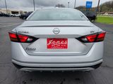 Used 2024 Nissan Altima 2.5 SV image 4
