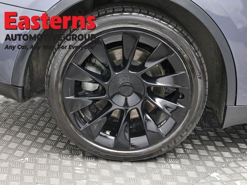Used 2020 Tesla Model Y Long Range AWD/4WD image 23
