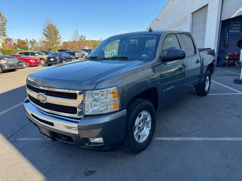 Used 2011 Chevrolet Silverado 1500 LT w/ All-Star Edition image 32