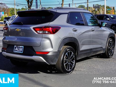 Used 2025 Chevrolet TrailBlazer LT image 6