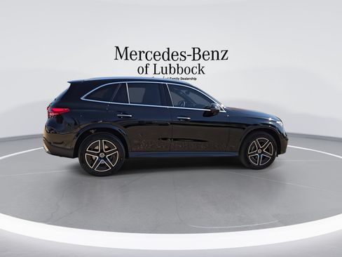 New 2026 Mercedes-Benz GLC 300 4MATIC image 9