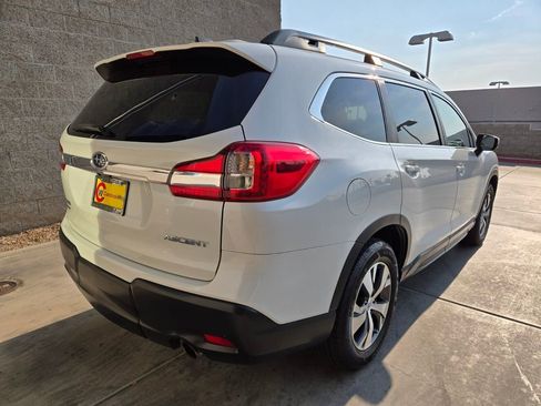 Used 2020 Subaru Ascent Premium image 5