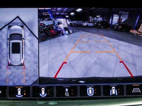 Used 2020 Cadillac XT6 Premium Luxury image 30